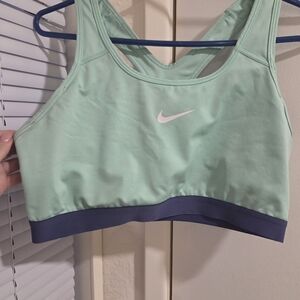 Nike Women's Mint Green Sports Bra